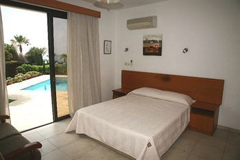 Platzia Beach Villas Lemba Exterior photo